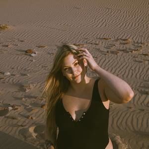 Meet your Posher, Robin